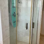 Le Latania شقة